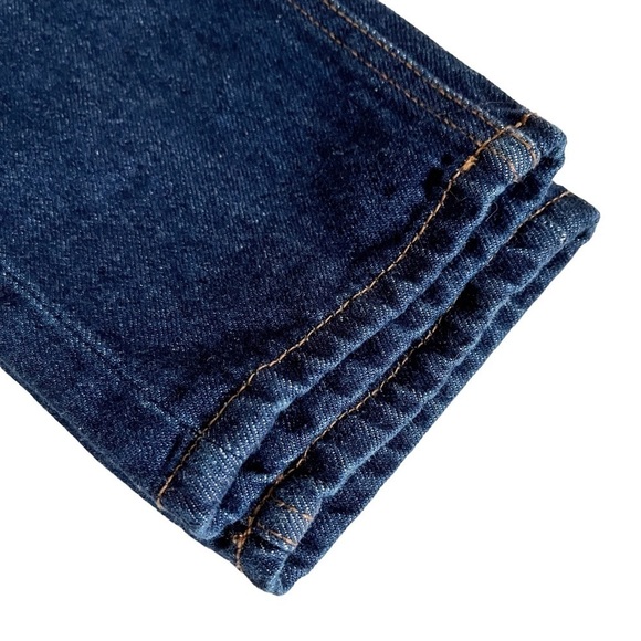 FRANK And Oak Stevie Tapered High Waisted Mom Jeans - Picture 11 of 16